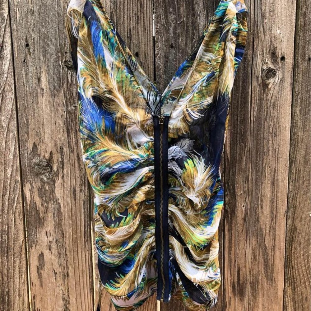 Beautiful GUESS Jeans Top